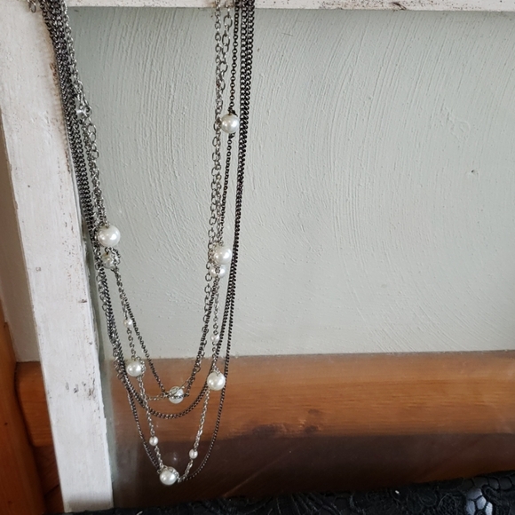 Multi-Chain Silver & Pearl Necklace - Picture 2 of 4